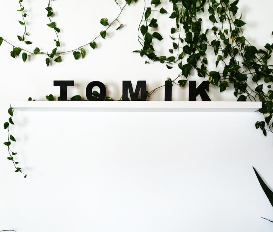 TOMIK Minestrone Soup (classic Italian-style vegetable soup with beans and pasta)