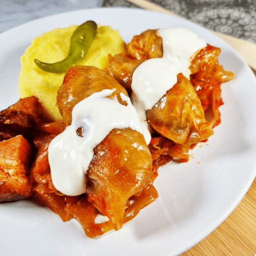Sarmale ( Cabbage Rolls)